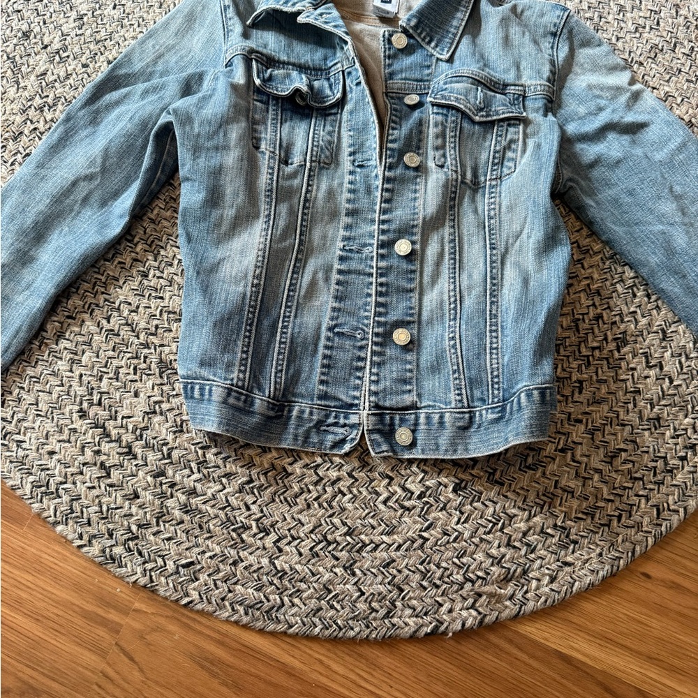 GAP Blue Jean Jacket Classic Denim Style